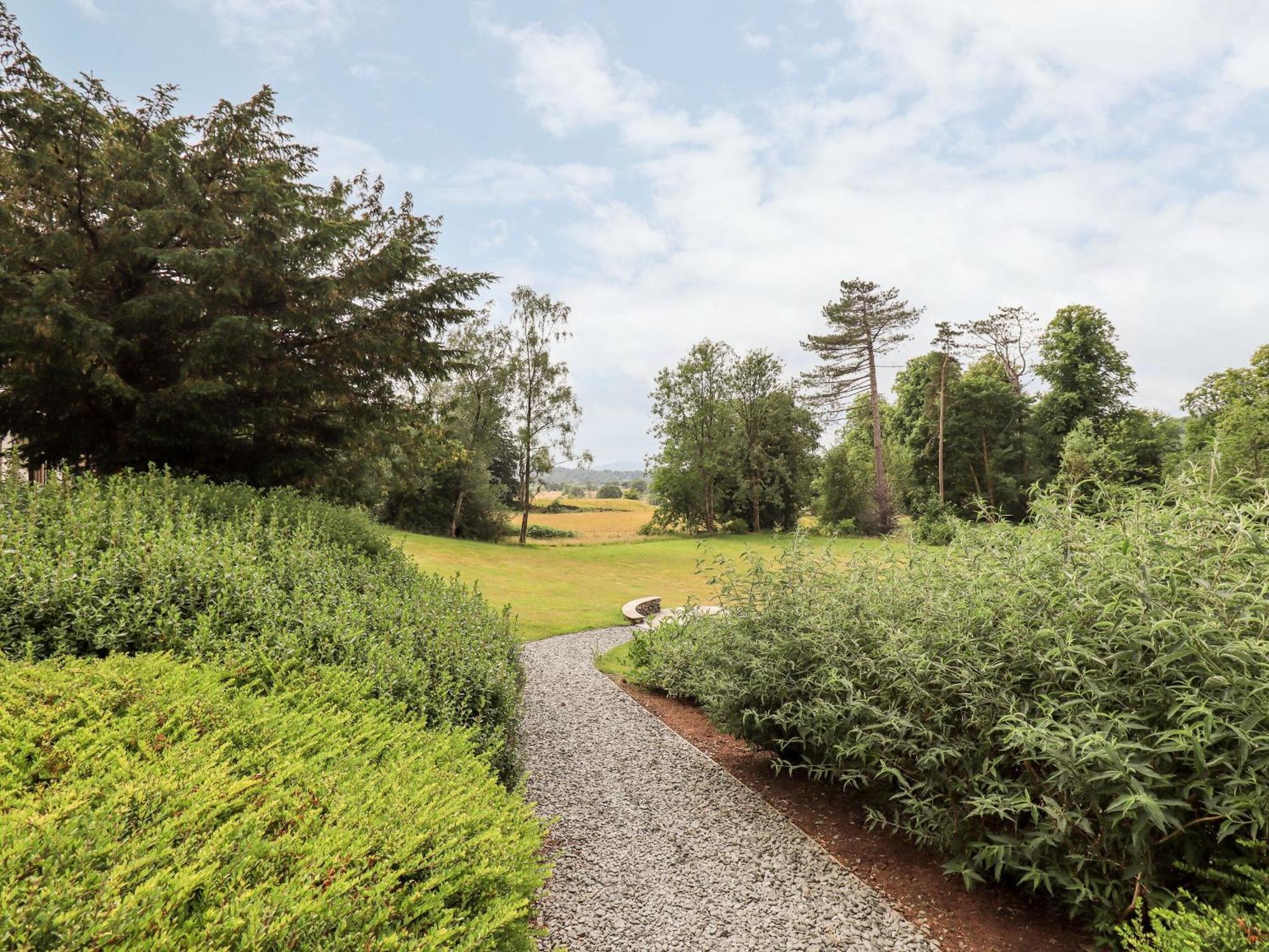 Deer Wood At Applethwaite Hall Windermere Exterior photo