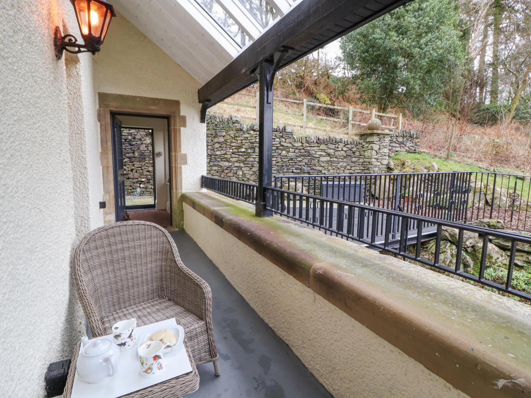 Deer Wood At Applethwaite Hall Windermere Exterior photo